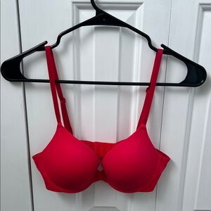 PINK Victoria's Secret Bold Red Bra